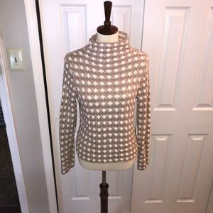 Anthropology Sz Small Sweater. Perfect condition!!